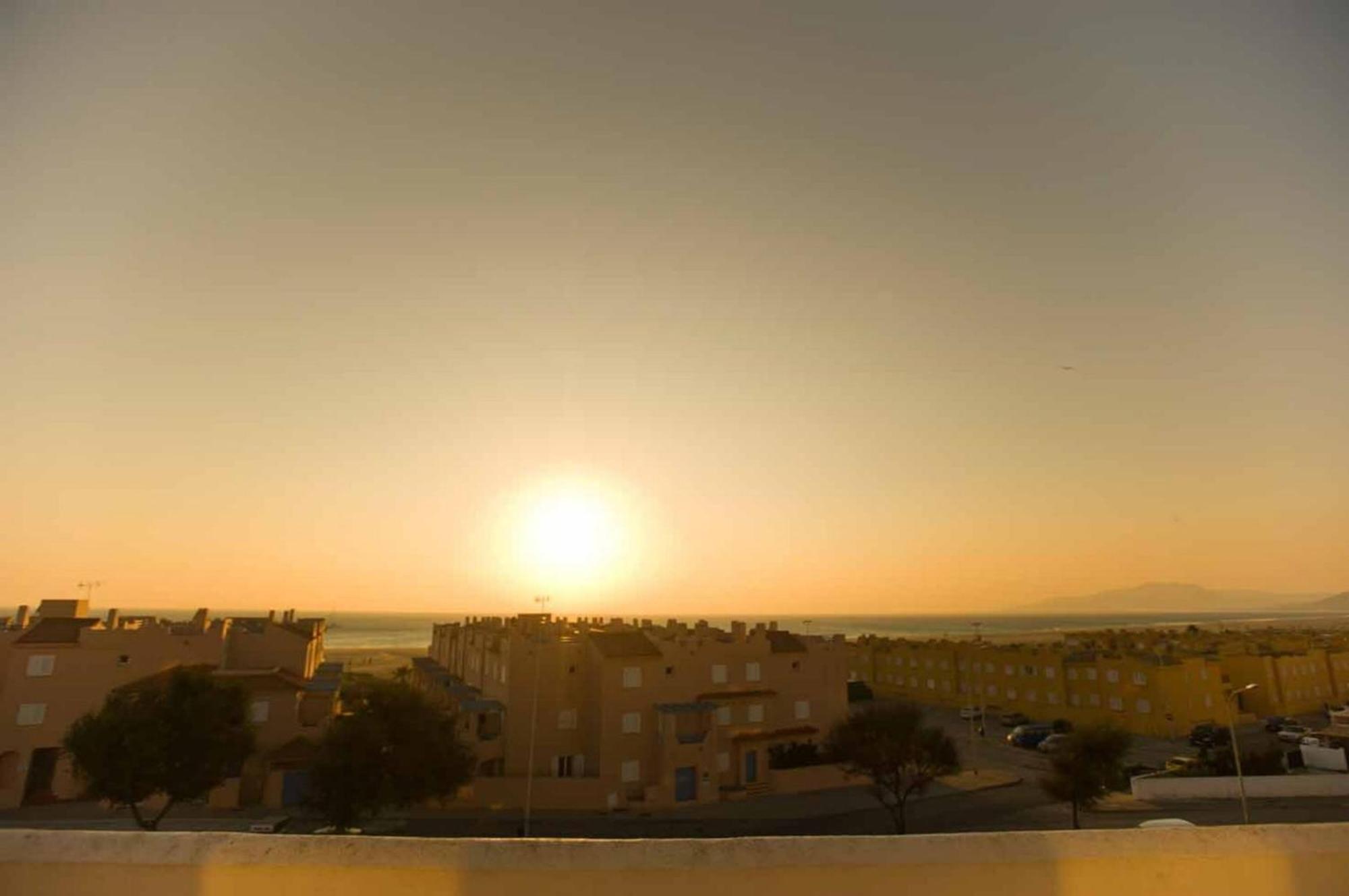 Livingtarifa Atico Altarik Apartment Екстериор снимка